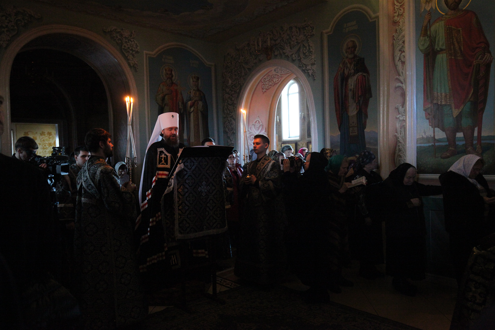 Какая литургия совершается в великий пост. Молебен в Свято Симеоновском соборе 9 ноября.