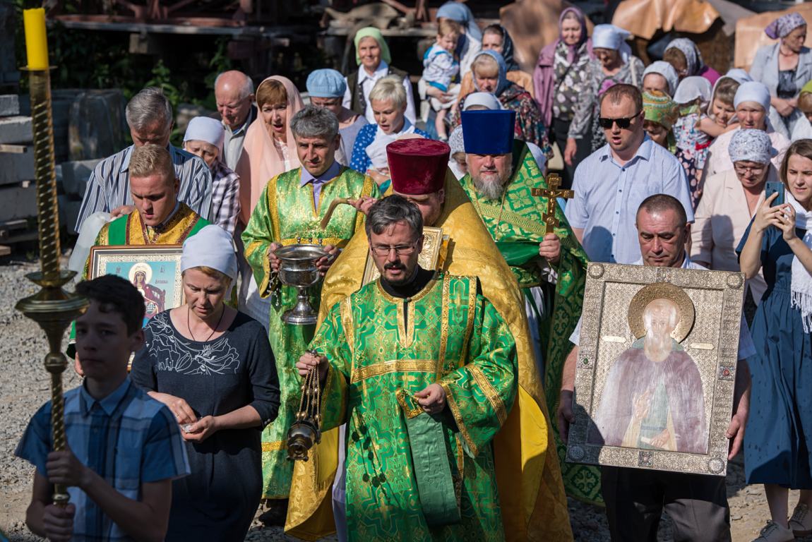 Православные снежинцы отметили престольный праздник