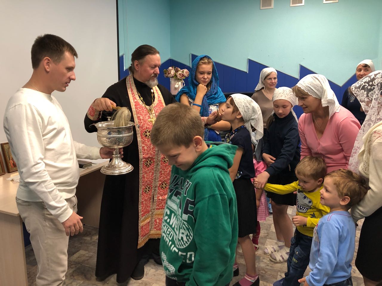 Новости в 12 на первом. Новости в 12 на первом. Новости в 12 на первом. Вести на сегодняшний день. Новости в 12 на первом.