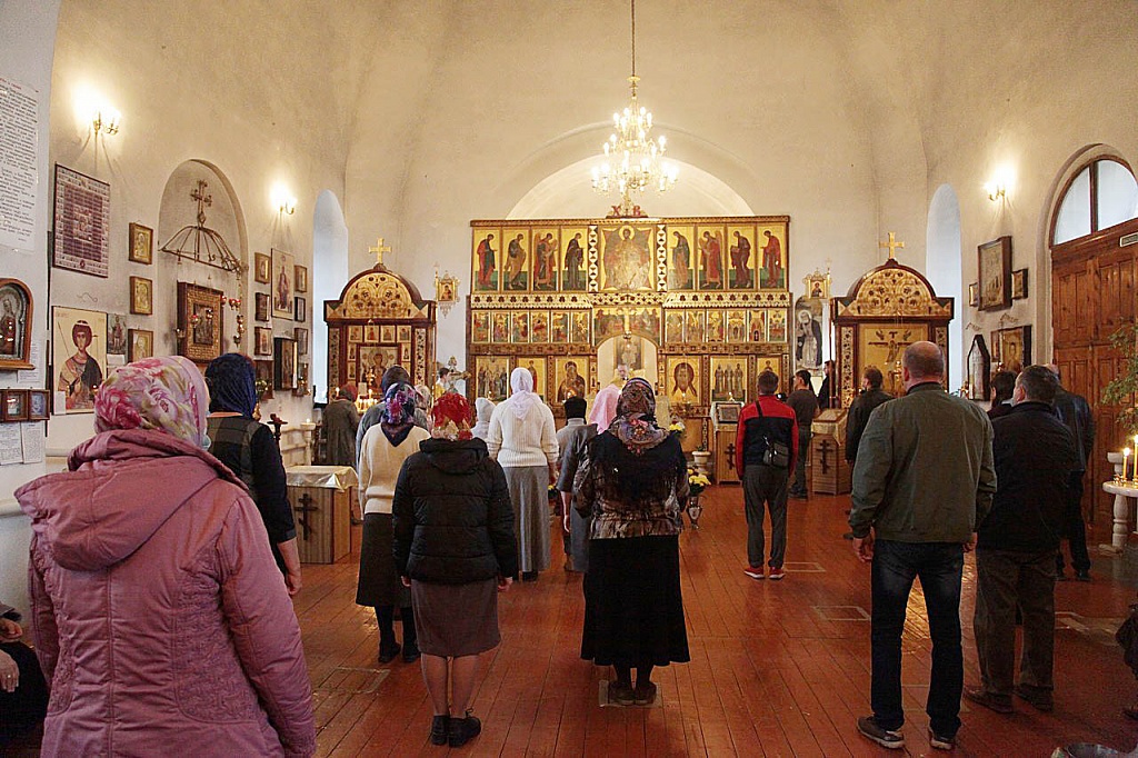 Чебаркульский район медведево церковь фото В храме Трёх святителей Московских села Медведево отметили престольный праздник