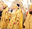 В соборе Рождества Христова Божественную литургию совершили трое архиереев