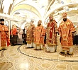 У мощей святителя Спиридона в Челябинске совершили первую ночную Божественную литургию