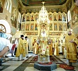 Владыка Викентий и Владыка Алексий совершили Литургию в Покровском храме Копейска