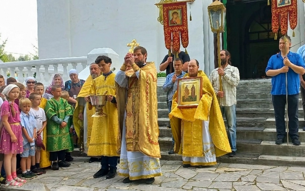 Церковь Нязепетровск