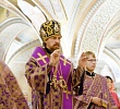 Митрополит Алексий совершит богослужение праздника Изнесения Честных Древ Креста Господня