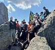 Молодежь Челябинской епархии совершила восхождение на Сугомак и Таганай в день памяти святых Кирилла и Мефодия