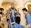 Митрополит Алексий совершил Литургию и молебен на начало учебного года