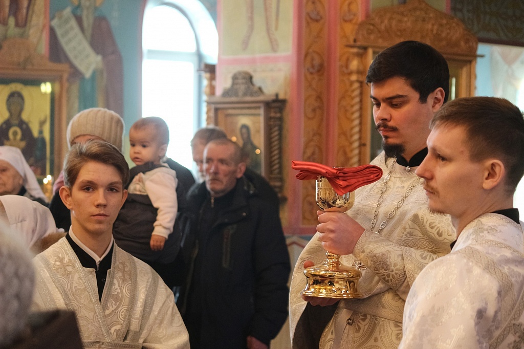 Чебаркульская Церковь внутри