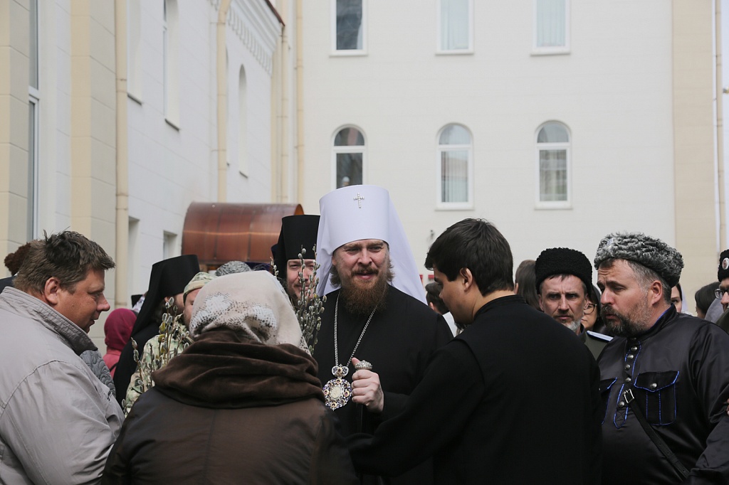 Митрополит челябинский и миасский алексий фото