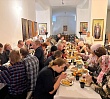 Приход храма в честь иконы Божией Матери «Достойно есть» Миасса провел благотворительный обед
