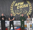 Священник из Непряхино занял второе место на турнире по армрестлингу «Уральский характер» 