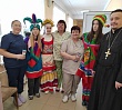 «Масленица милосердия»: представители храма Преображения Господня посетили роддом и детское отделение Чебаркуля