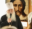 Митрополит Ташкентский и Узбекистанский Викентий провел беседу с подростками в летнем лагере