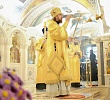 Митрополит Алексий совершил всенощное бдение в соборе Рождества Христова 