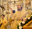 В канун Недели 16-й по Пятидесятнице митрополит Алексий совершил всенощное бдение в Свято-Симеоновском соборе