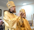 Архипастыри совершили Литургию в храме Рождества Богородицы в Непряхино